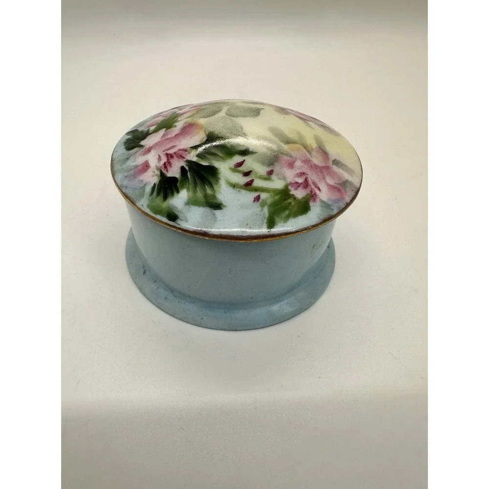 O.&E.G. Royal‎ Austria Austrian Porcelain Dresser Box. Pink And Green Flowers